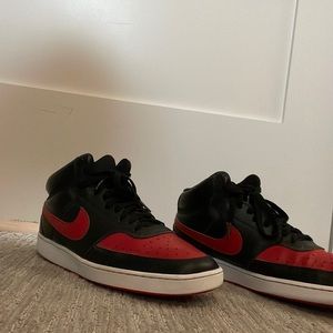 Nike court vision red